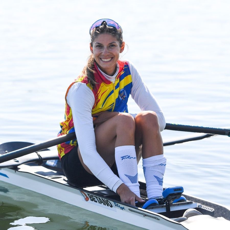 Gianina Beleagă e calificată în finală la simplu, categorie ușoară FOTO FR Canotaj Gianina Beleagă e calificată în finală la simplu, categorie ușoară FOTO FR Canotaj