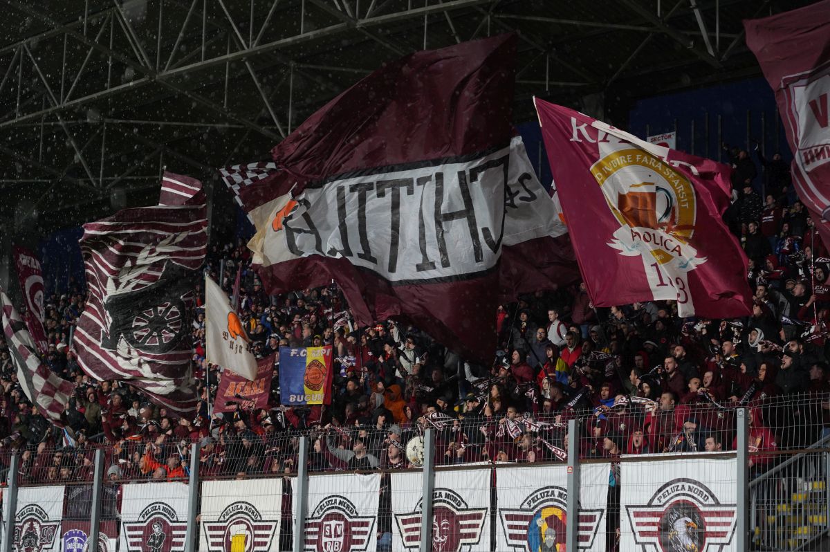 UTA - Rapid, într-o atmosferă senzațională » Stadion plin și o scenografie „furată” de la Tudor Chirilă: „Măcar o dată în viață”