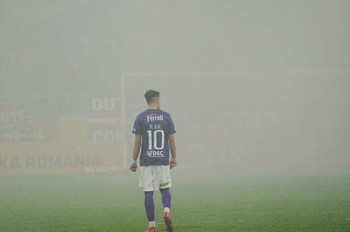 UTA - Rapid, într-o atmosferă senzațională » Stadion plin și o scenografie „furată” de la Tudor Chirilă: „Măcar o dată în viață”