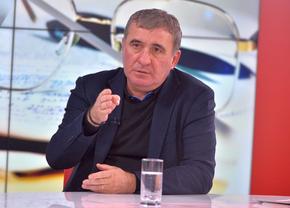 Gică Hagi a intervenit în direct și l-a certat pe Daniel Stanciu: „Pe el îl cunoști? Mi se pare ciudat, curios, chiar mai mult de atât”
