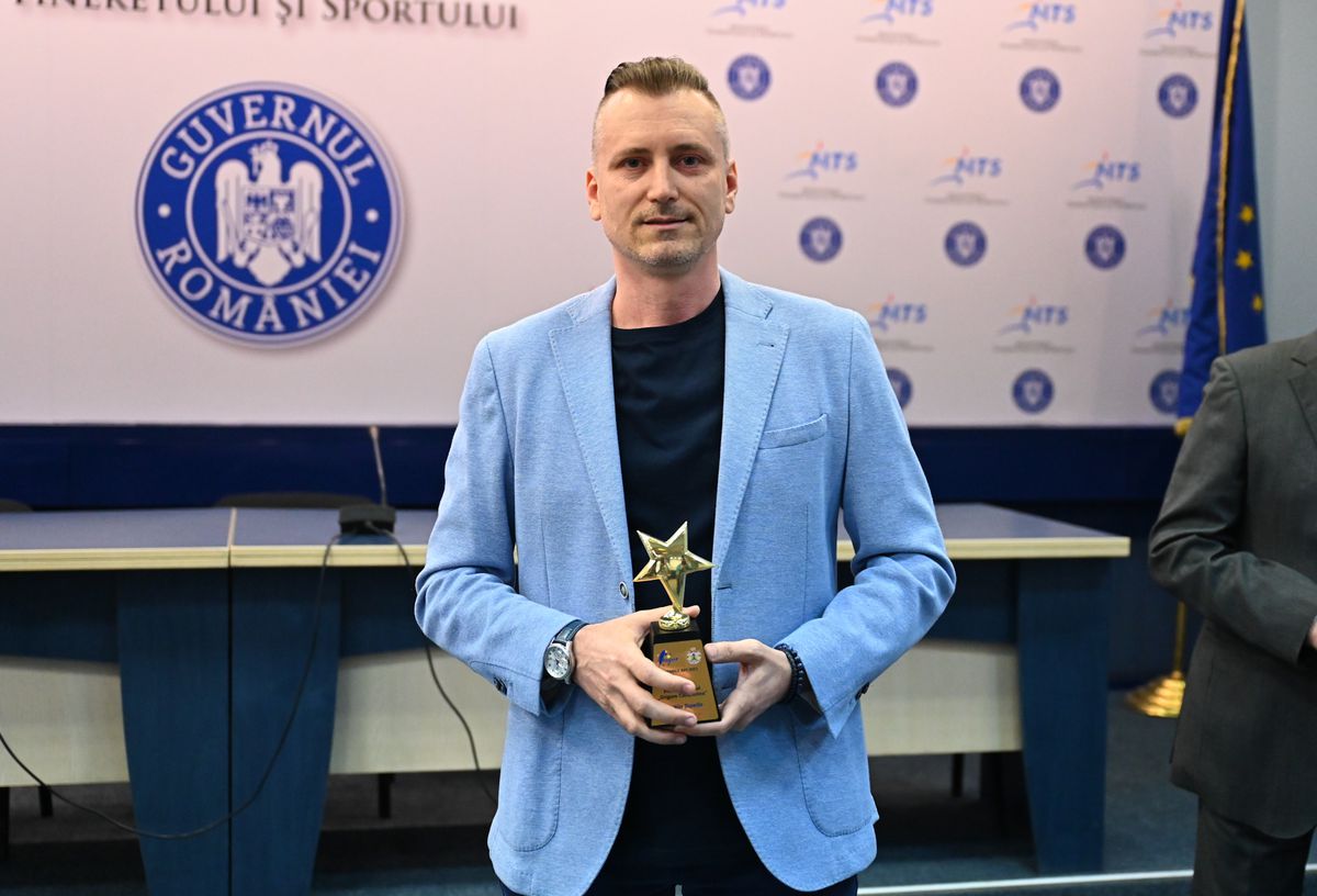 Hattrick GSP » Asociația Presei Sportive din România și-a decernat premiile: Ovidiu Ioanițoaia, Cătălin Țepelin și Radu Cosașu, laureații Gazetei