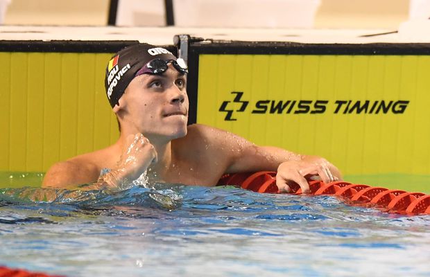 David Popovici a ajuns la 6 titluri la actuala ediție a CN: victorie și la 100 de metri fluture » Record național stabilit de Aissia Prisecariu