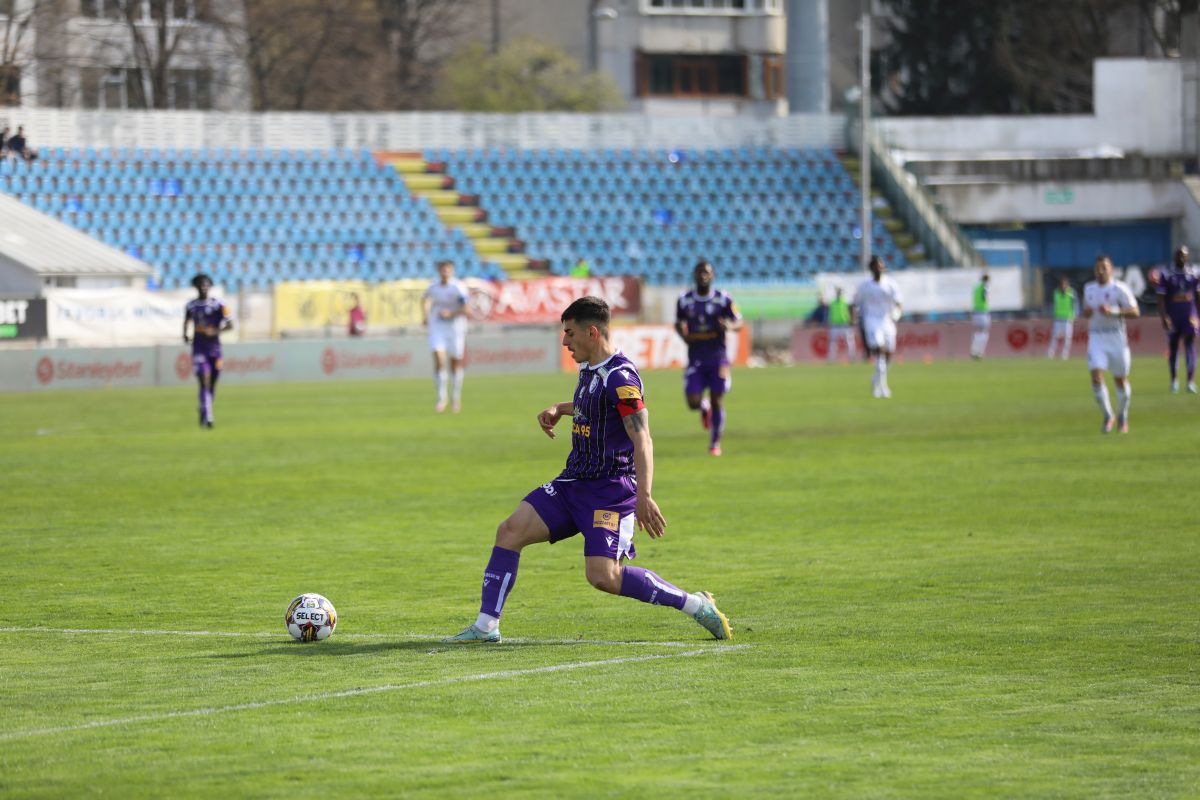 FC Botoșani - FC Argeș 1-0 » Mailat îi scufundă pe argeșeni! Clasamentul actualizat din play-out