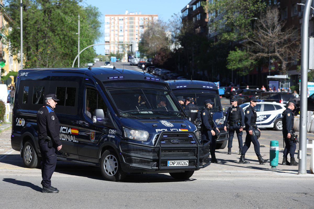 Imagini de impact de la „Santiago Bernabeu” » Amenințare teroristă, înainte de Real Madrid - Manchester City