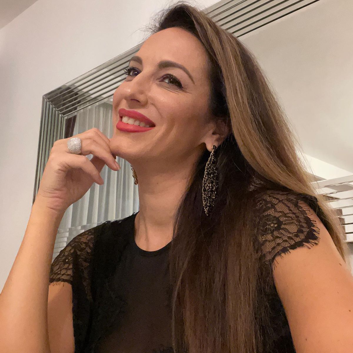 Poza 42 Irina Deleanu Arhiv Aprilie 2024 instagram