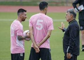 27 de persoane judecate în scandalul în care au fost menționați șefi de stat sau Lionel Messi