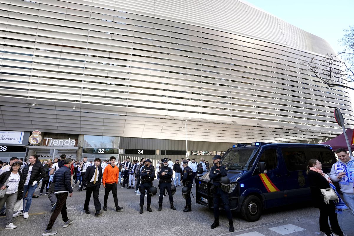 Imagini de impact de la „Santiago Bernabeu” » Amenințare teroristă, înainte de Real Madrid - Manchester City