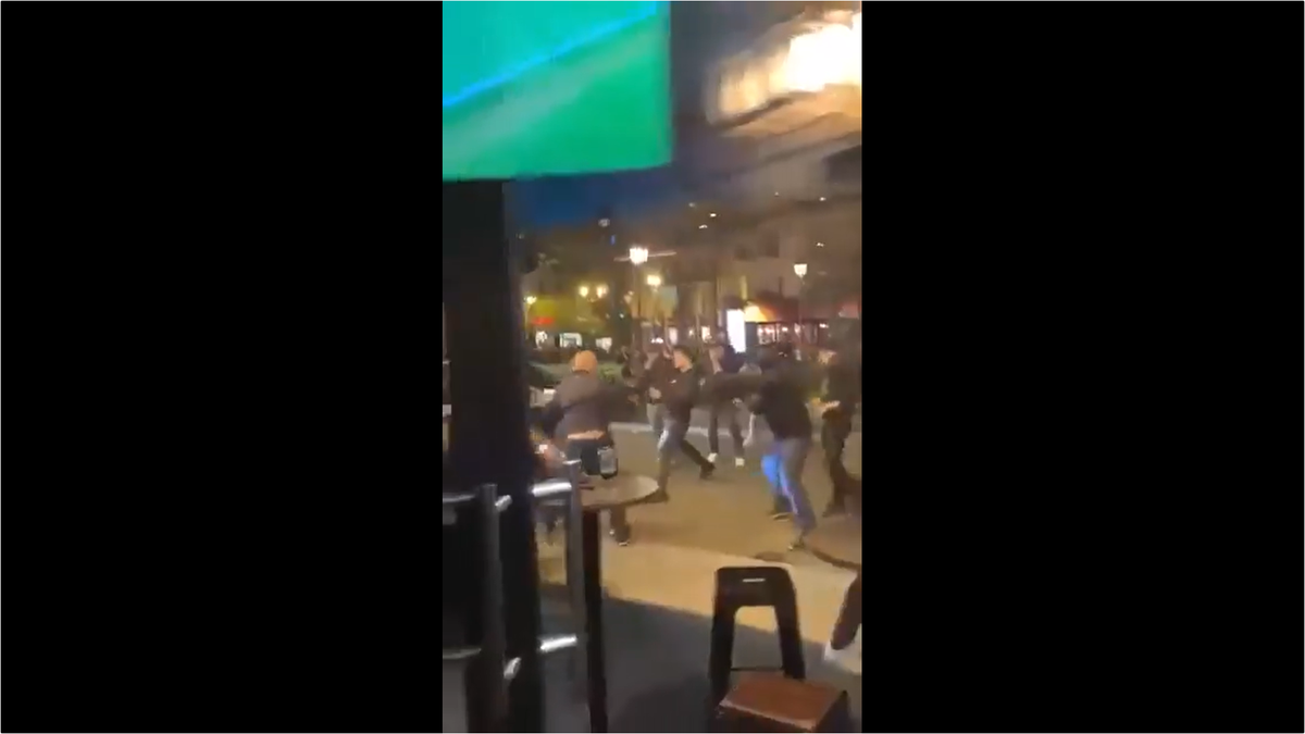 Scene violente înainte de sfertul din Champions League » Bătaie în stradă la Paris