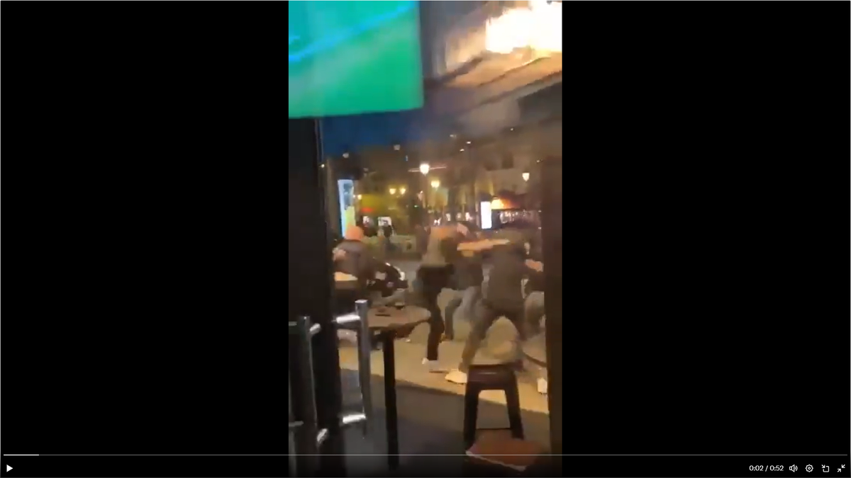 Scene violente înainte de sfertul din Champions League » Bătaie în stradă la Paris