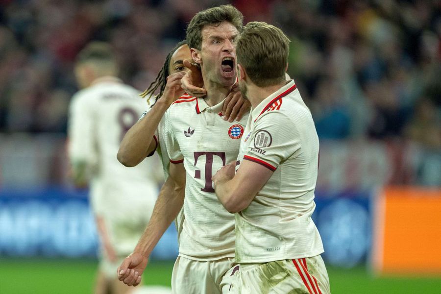 Thomas Muller și bucuria nervoasă după al 248-lea gol în tricoul lui Bayern / Foto: Imago Bayern acuză ineficiența: „Am avut 50 de șuturi cu două sfertfinaliste!” » 10 jucători pot rata semifinala