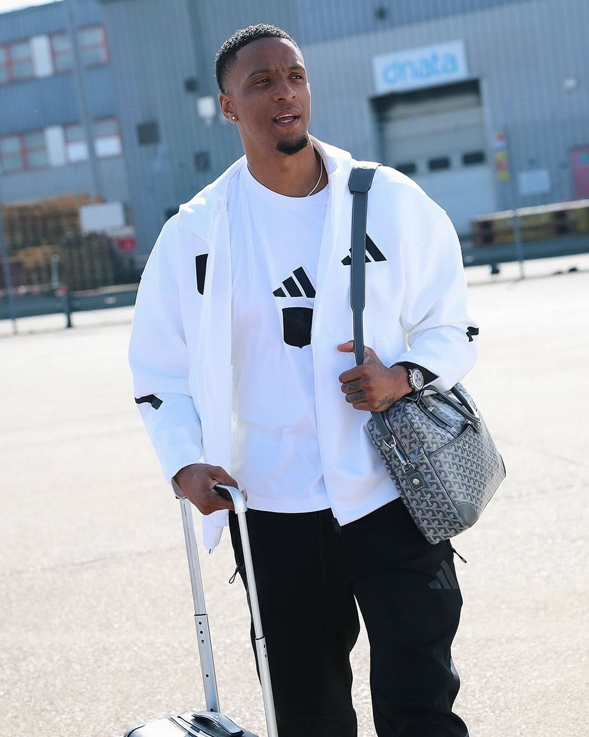 Emiliano Martinez nu se dezminte! Detaliul cu care i-a provocat pe francezi înainte de PSG - Aston VIlla