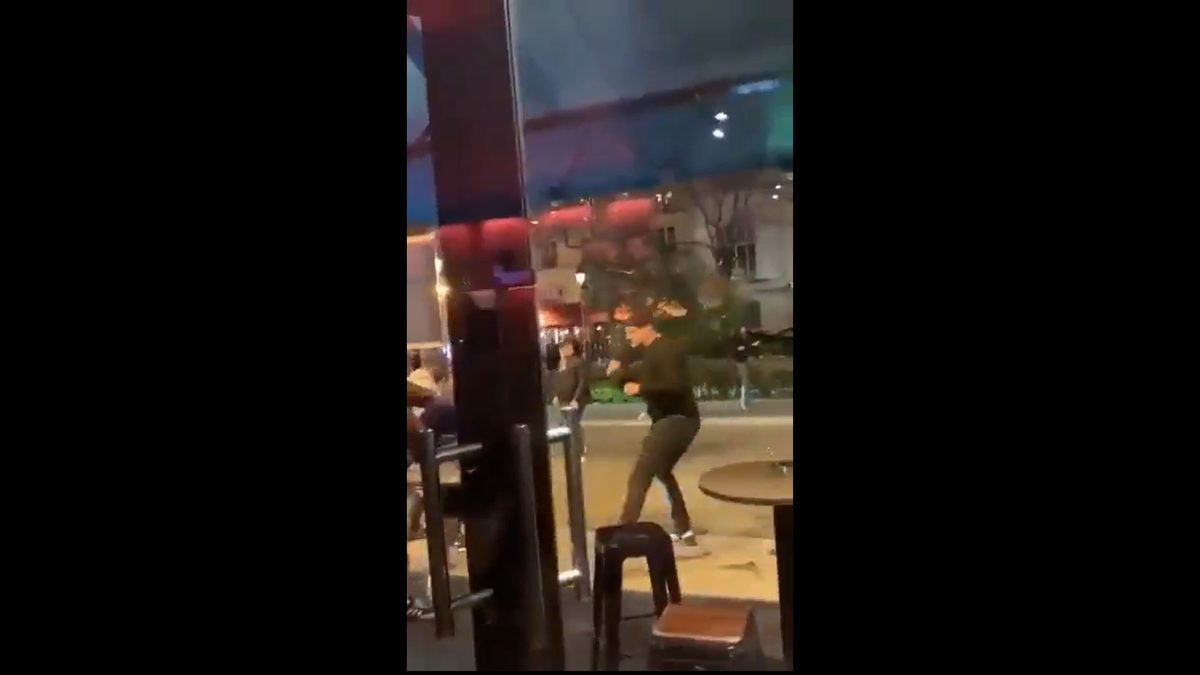 Scene violente înainte de sfertul din Champions League » Bătaie în stradă la Paris