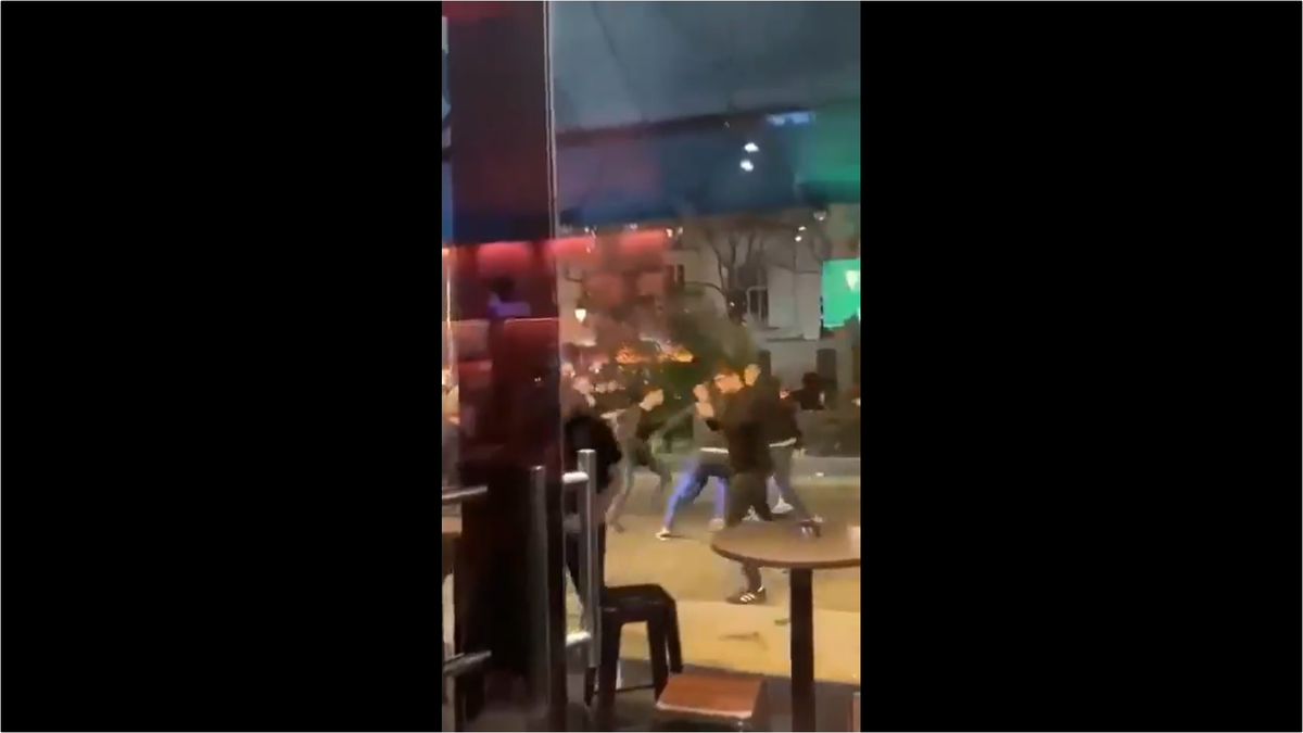 Scene violente înainte de sfertul din Champions League » Bătaie în stradă la Paris