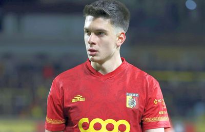 I-a convins să-l transfere! Unde va juca Rareș Ilie în sezonul viitor