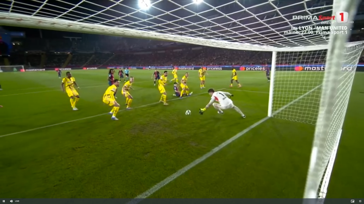 Golul lui Raphina din Barcelona - Borussia Dortmund