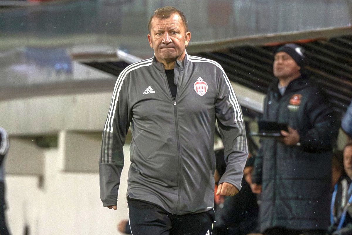 Dorinel Munteanu ia în calcul DEMISIA: „Simt o umilință! Voi discuta cu conducerea”