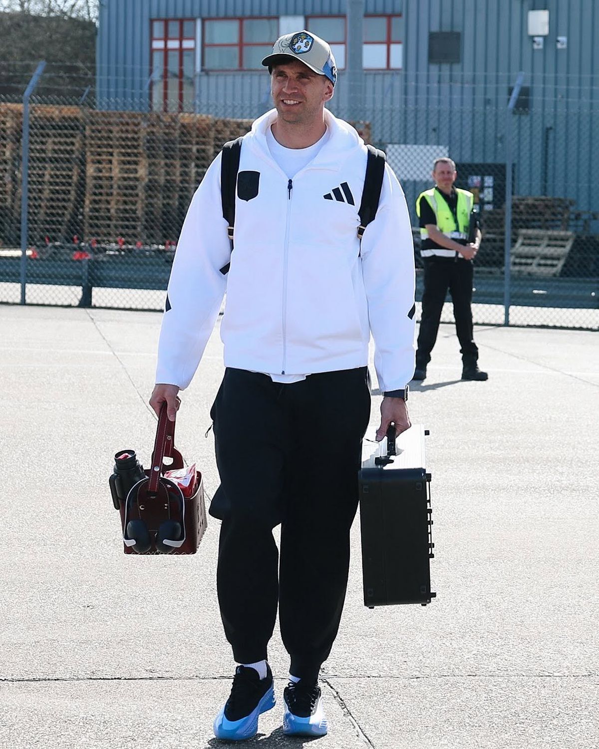 Emiliano Martinez nu se dezminte! Detaliul cu care i-a provocat pe francezi înainte de PSG - Aston VIlla