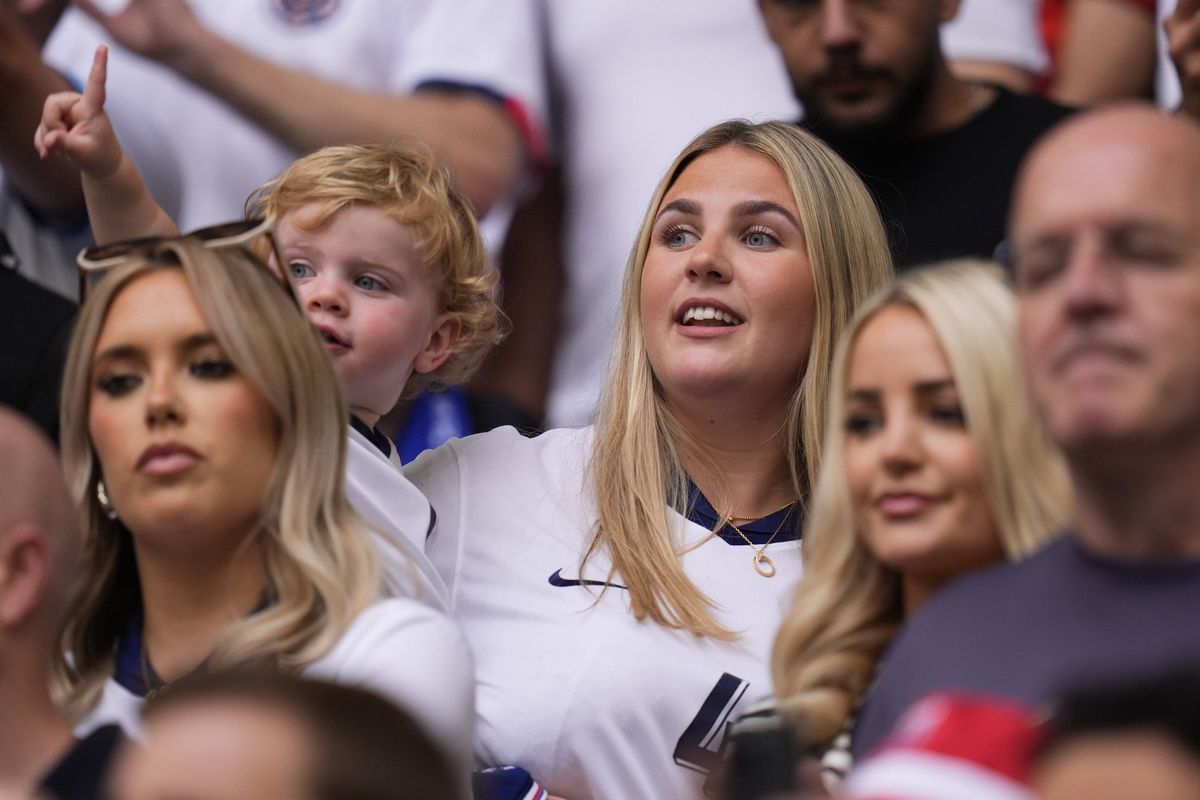 Cumpăna prin care a trecut soția „călăului” lui Real Madrid, nevoită să-și șteargă pozele: „A fost cu mine când eram un nimeni!”