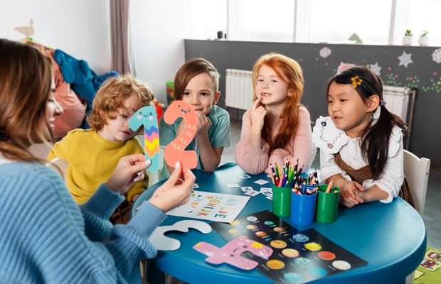 Oferta educațională a grădinițelor private, pe placul celor mai mulți părinți. De ce?