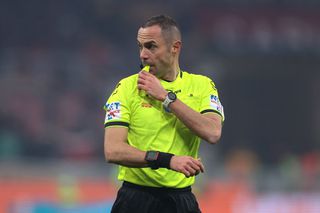 Controversă în TOP 5 campionate din Europa: un arbitru refuză să oficieze meciurile unei foste campioane