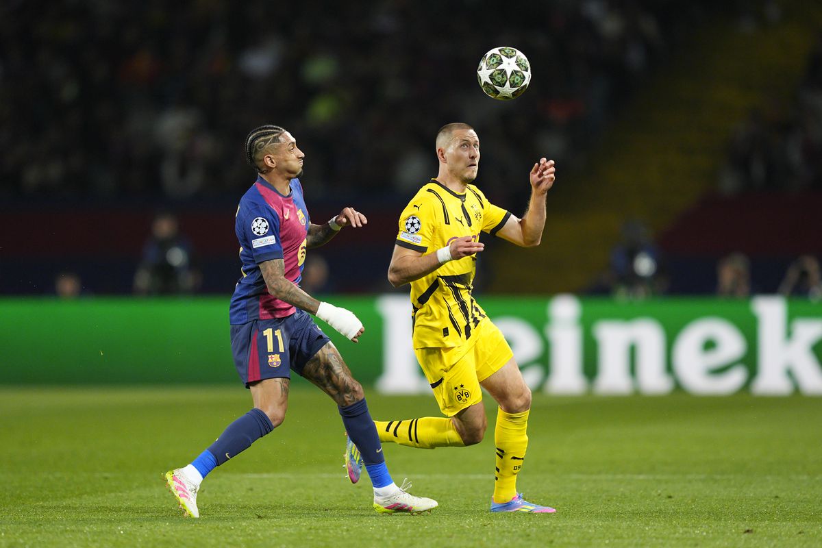 Hansi Flick surprinde, după ce Barcelona a umilit-o pe Borussia Dortmund: „E nebun!”