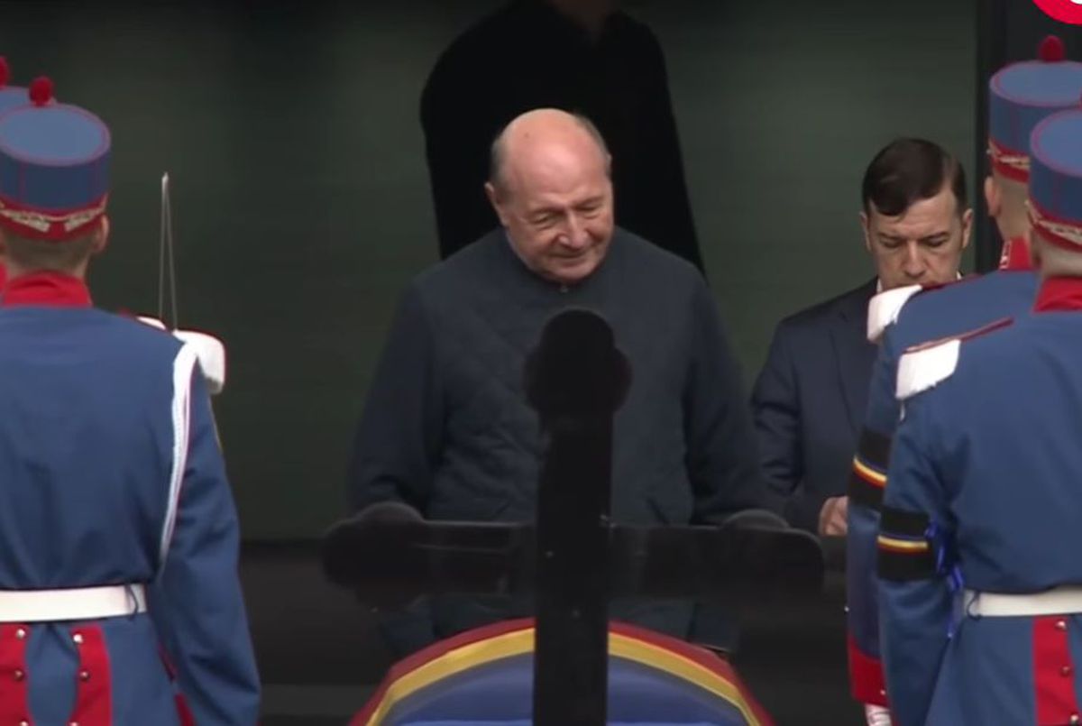 Traian Băsescu, la priveghiul lui Mircea Lucescu