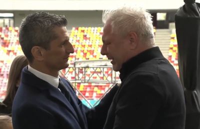 Marius Șumudică nu și-a putut stăpâni lacrimile la căpătâiul lui Mircea Lucescu: „M-ai făcut antrenor, m-ai făcut om și nu voi uita niciodată lucrurile astea”