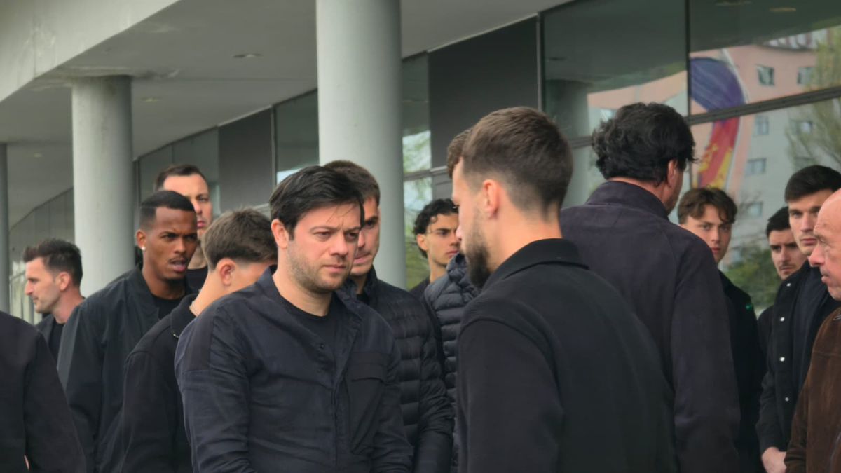 Șucu, în lacrimi la catafalcul lui Lucescu