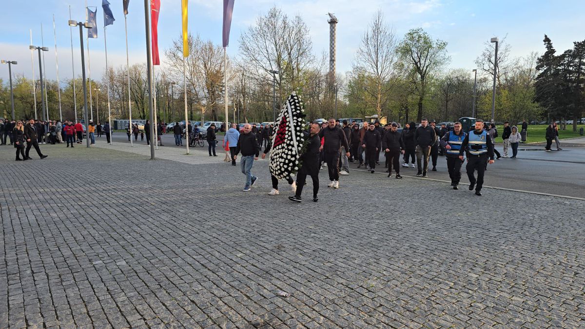 Românii își iau adio de la Mircea Lucescu