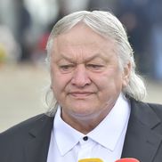 A doua zi de priveghi în memoria lui Mircea Lucescu - Dănuț Lupu, în lacrimi/ foto Cristi Preda (GSP)