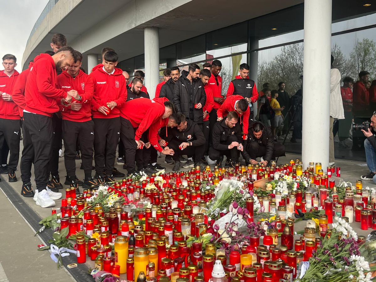 Priveghi în memoria lui Mircea Lucescu - 9 aprilie