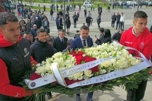 Sicriul lui Mircea Lucescu, depus și azi la Arena Națională » Toate informațiile de la stadion