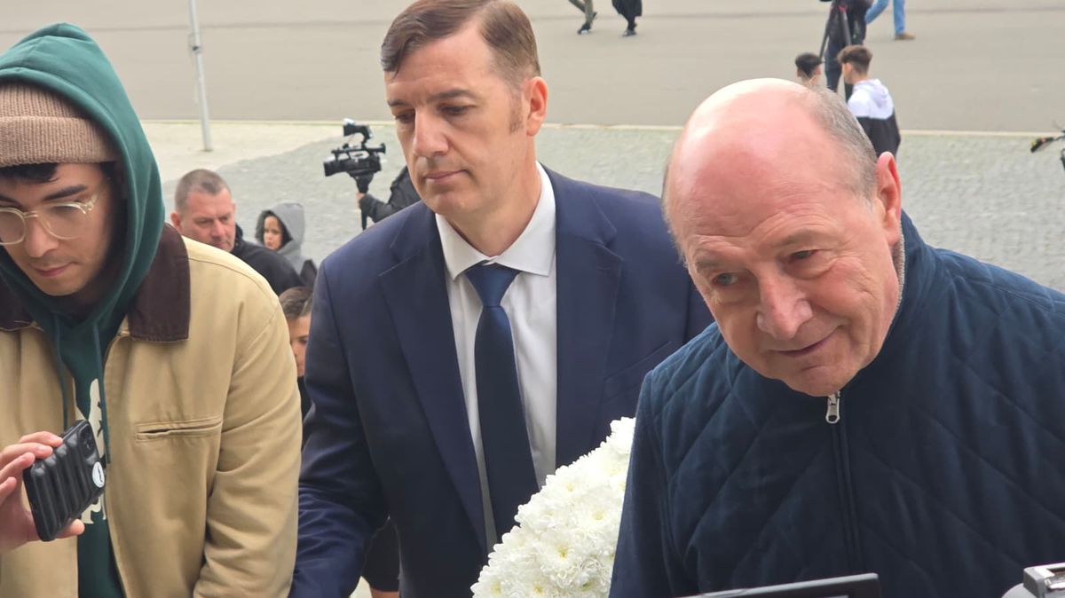 Priveghi în memoria lui Mircea Lucescu - 9 aprilie