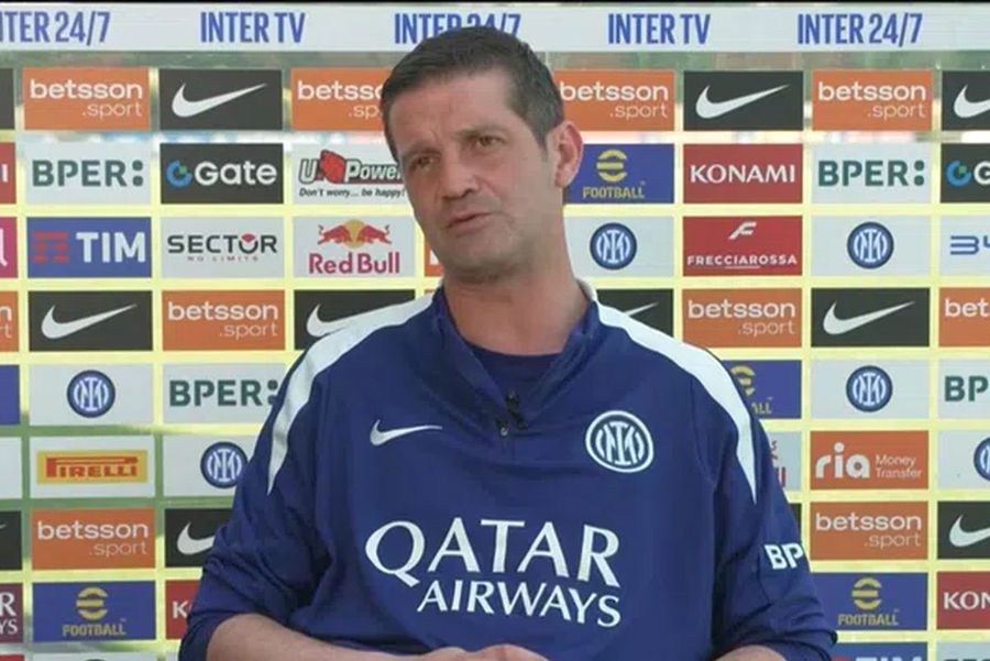 Chivu despre evoluția sa ca antrenor: „Fotbalul îți oferă posibilitatea să îți pui o mie de măști, dar contează...”