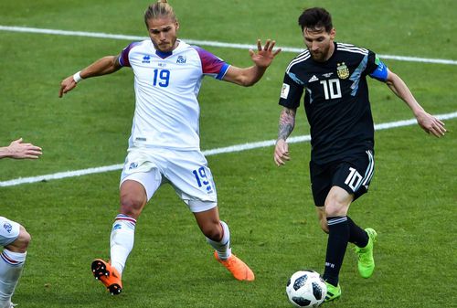 Rurik Gislason, stânga, rol principal într-un serial Netflix