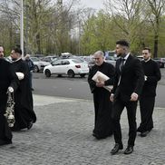 Preoții au venit la Arena Națională pentru a oficia slujba // FOTO: Cristi Preda (GSP.ro)