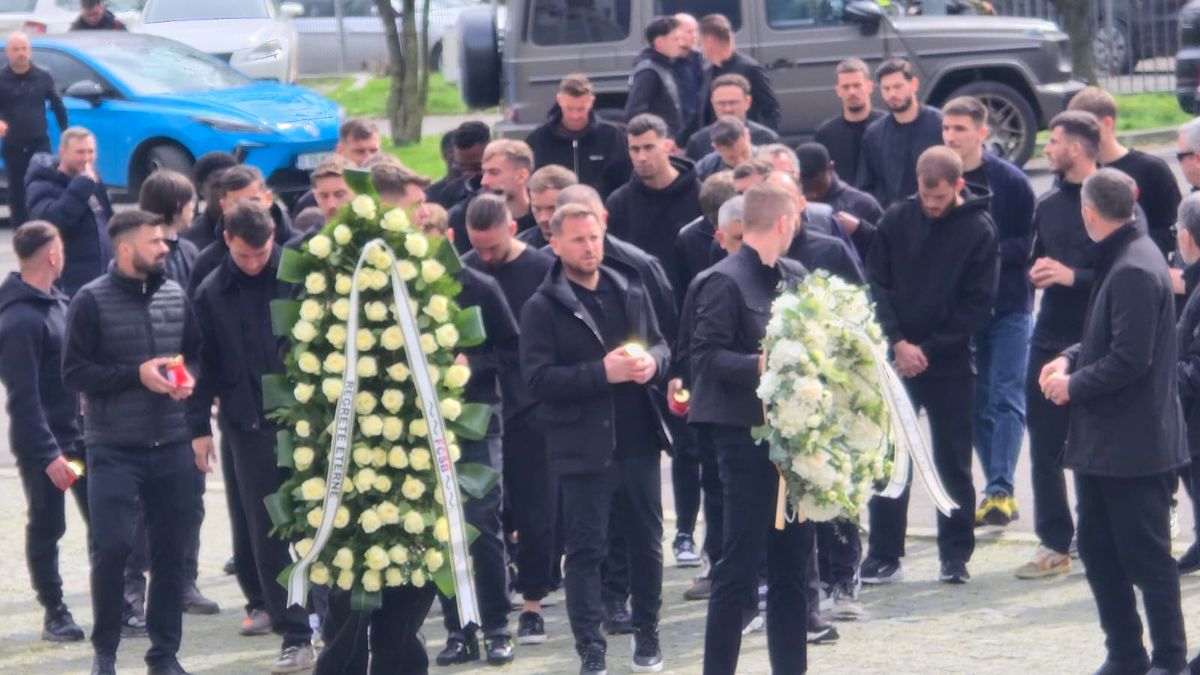 FCSB, la catafalcul lui Mircea Lucescu