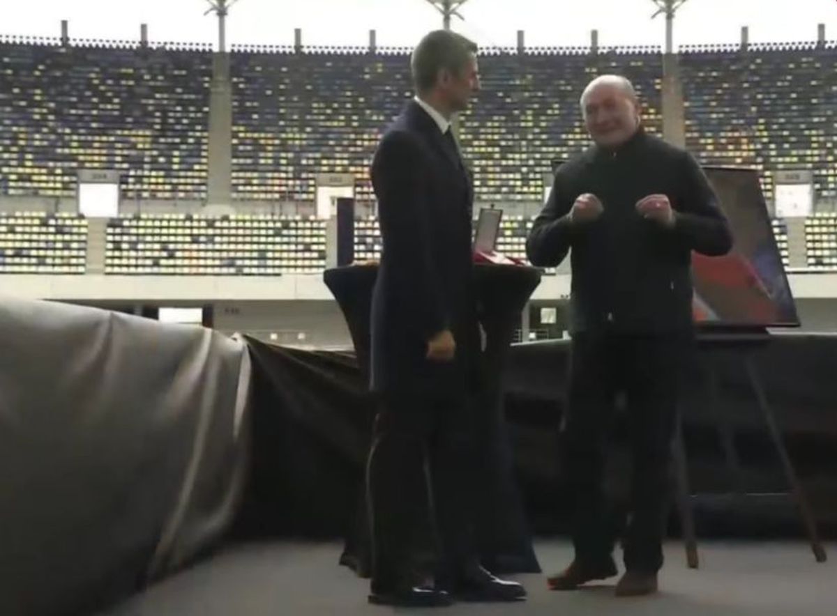 Traian Băsescu, la priveghiul lui Mircea Lucescu