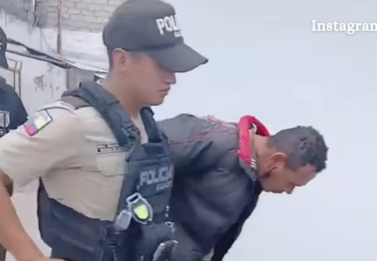 Fost internațional care a jucat la Mondial, arestat după un jaf armat! Scene haotice la reținere