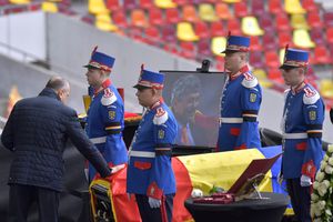 Sicriul lui Mircea Lucescu, depus și azi la Arena Națională » Toate informațiile de la stadion