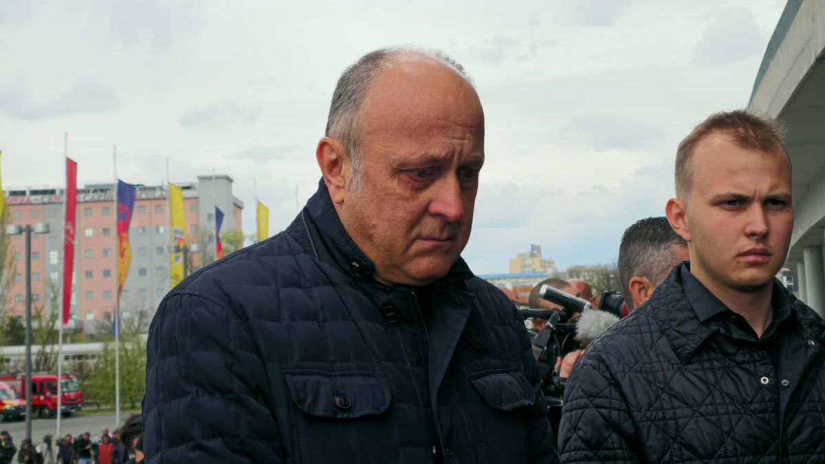 Șucu, în lacrimi la catafalcul lui Lucescu