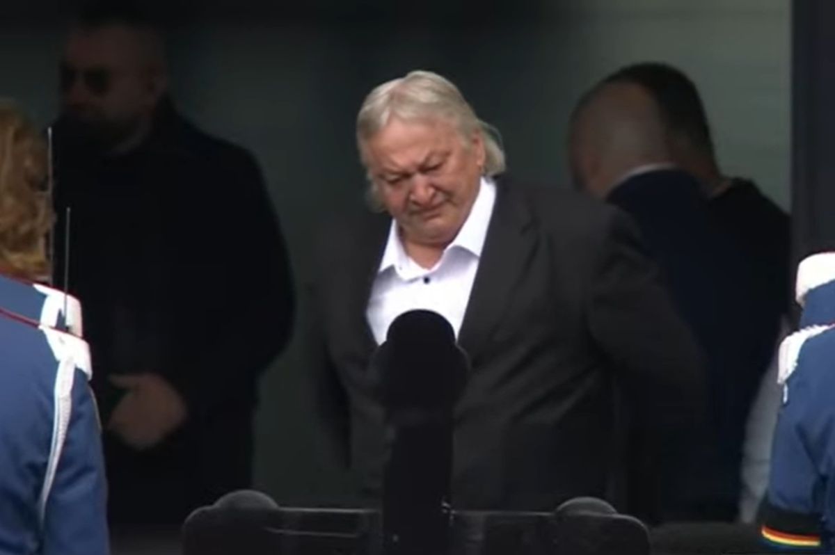 A doua zi de priveghi în memoria lui Mircea Lucescu