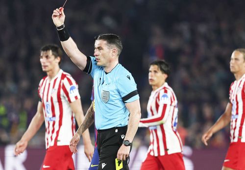 Istvan Kovacs, arbitru la Barcelona - Atletico Madrid, foto: Imago