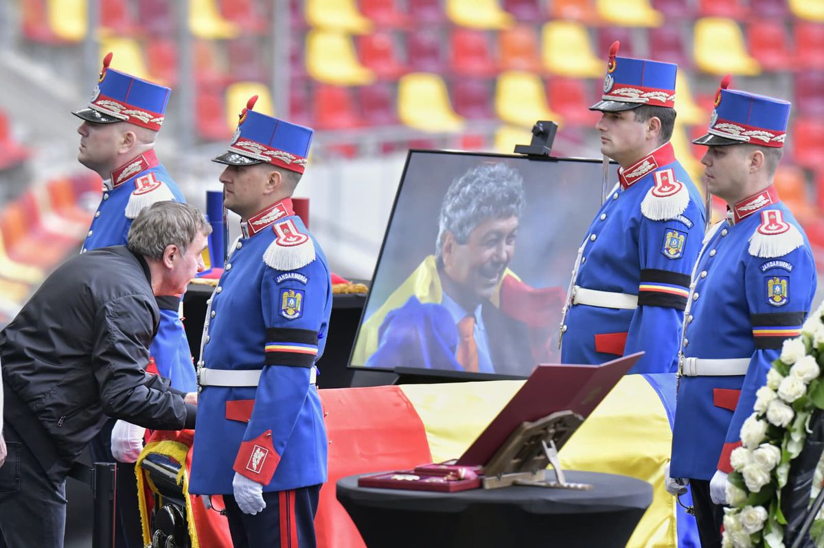 Mesajul cât o mie de cuvinte al lui Cornel Dinu în memoria prietenului Mircea Lucescu