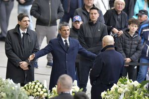 Sicriul lui Mircea Lucescu, ultima zi la Arena Națională » George Copos, devastat