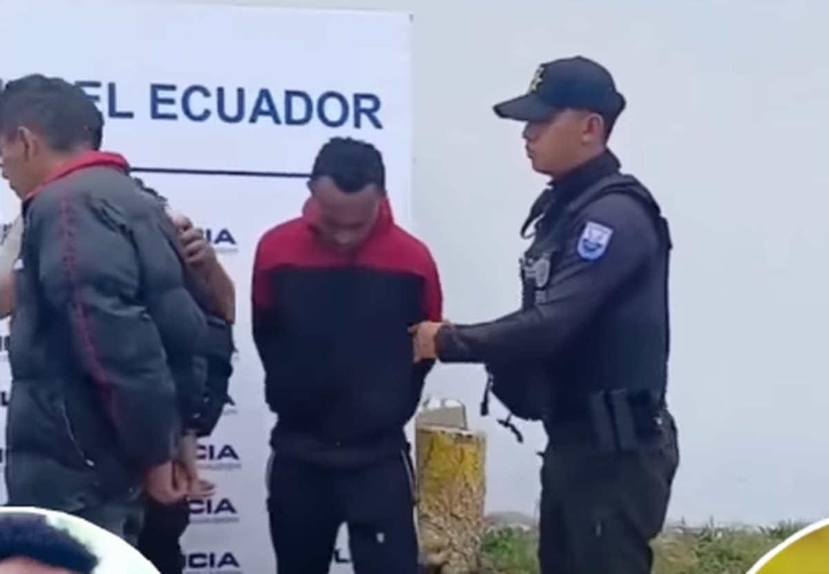 Fost internațional care a jucat la Mondial, arestat după un jaf armat! Scene haotice la reținere