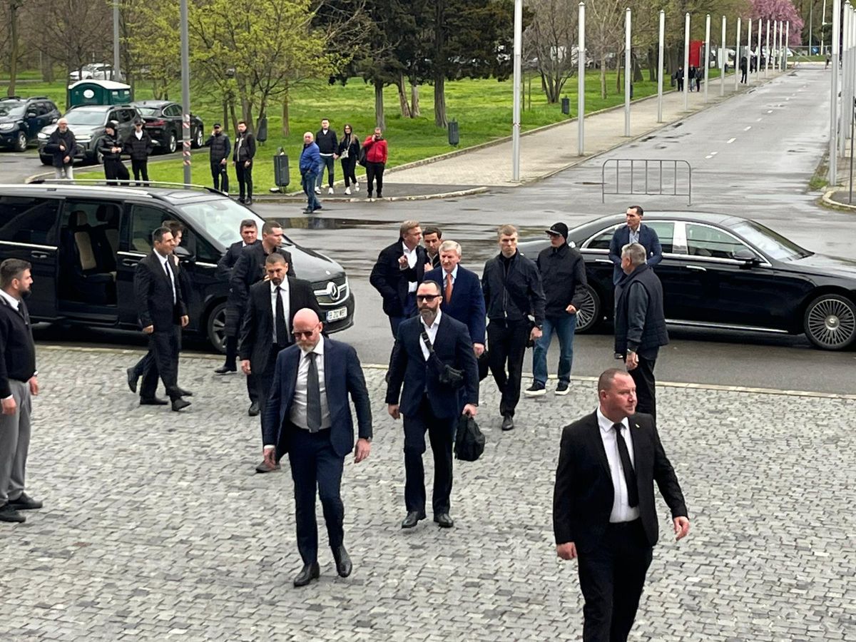 Mesajul cât o mie de cuvinte al lui Cornel Dinu în memoria prietenului Mircea Lucescu