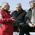 Mircea Rădulescu, în stânga, și Mircea Lucescu, într-un cantonament din urmă cu mai bine de 20 de ani / FOTO: Arhivă Gazeta Sporturilor