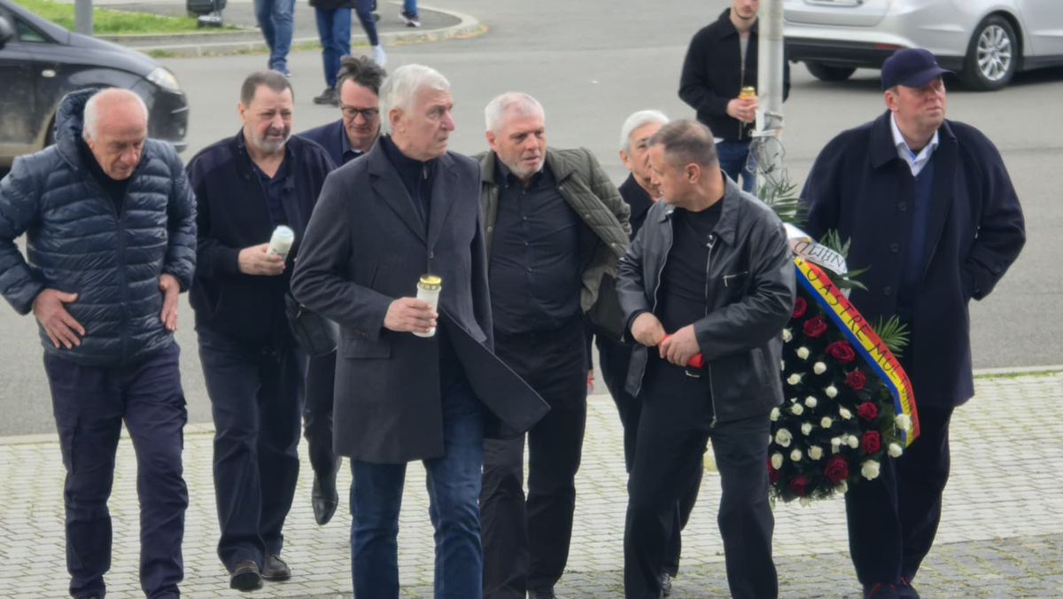 Sicriul lui Mircea Lucescu, depus și azi la Arena Națională » Toate informațiile de la stadion