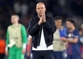 Arne Slot, după lecția pe care i-a predat-o PSG: „Norocoși că a fost doar 2-0. Am fost în «survival mode»”